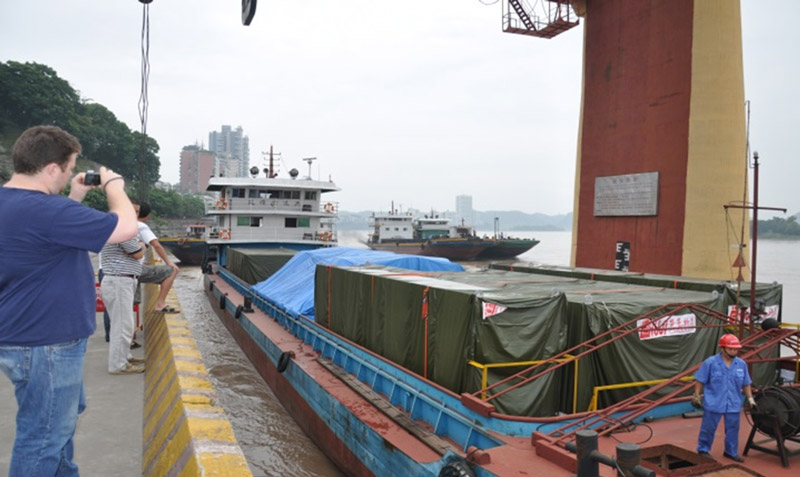 成都至上海水陆联运总重量978.2吨